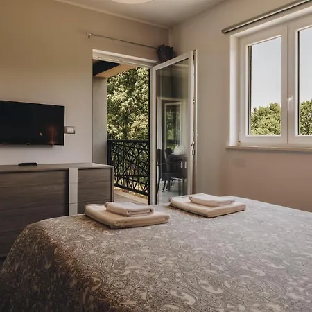 Feriehus Luxury Cetiri Hrasta