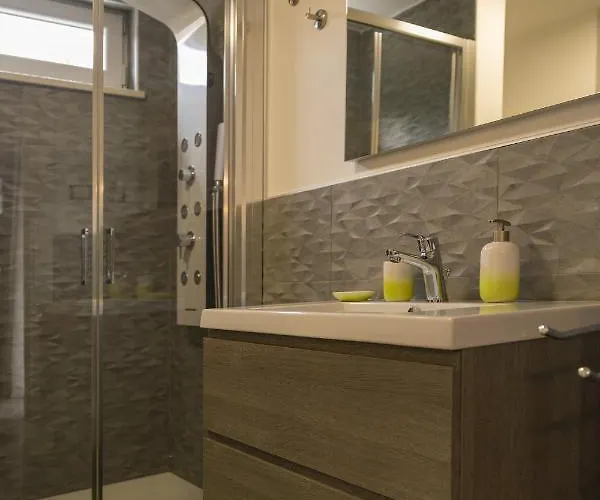 Luxury Cetiri Hrasta 펜션 *