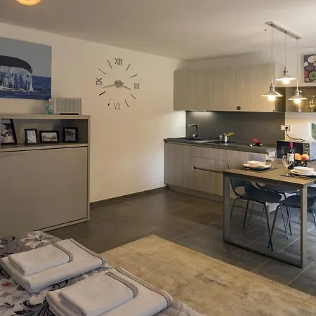 Holiday home Luxury Cetiri Hrasta Pican