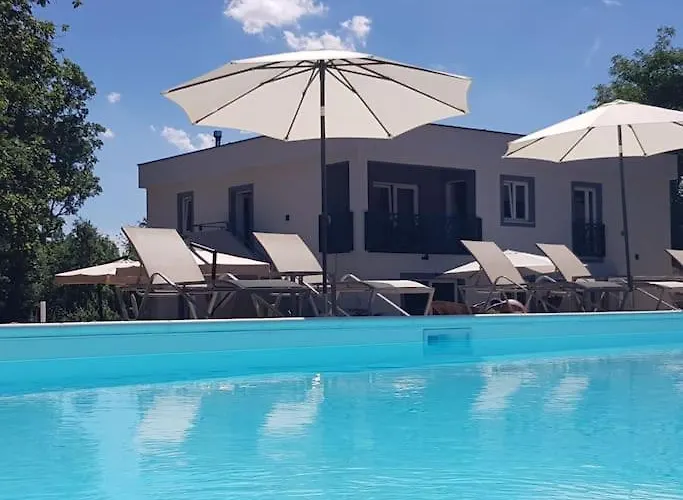 Luxury Cetiri Hrasta * Pican